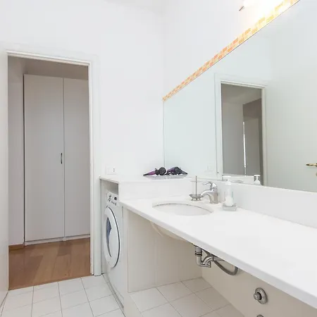 Apartment Rsh Quattro Cantoni *